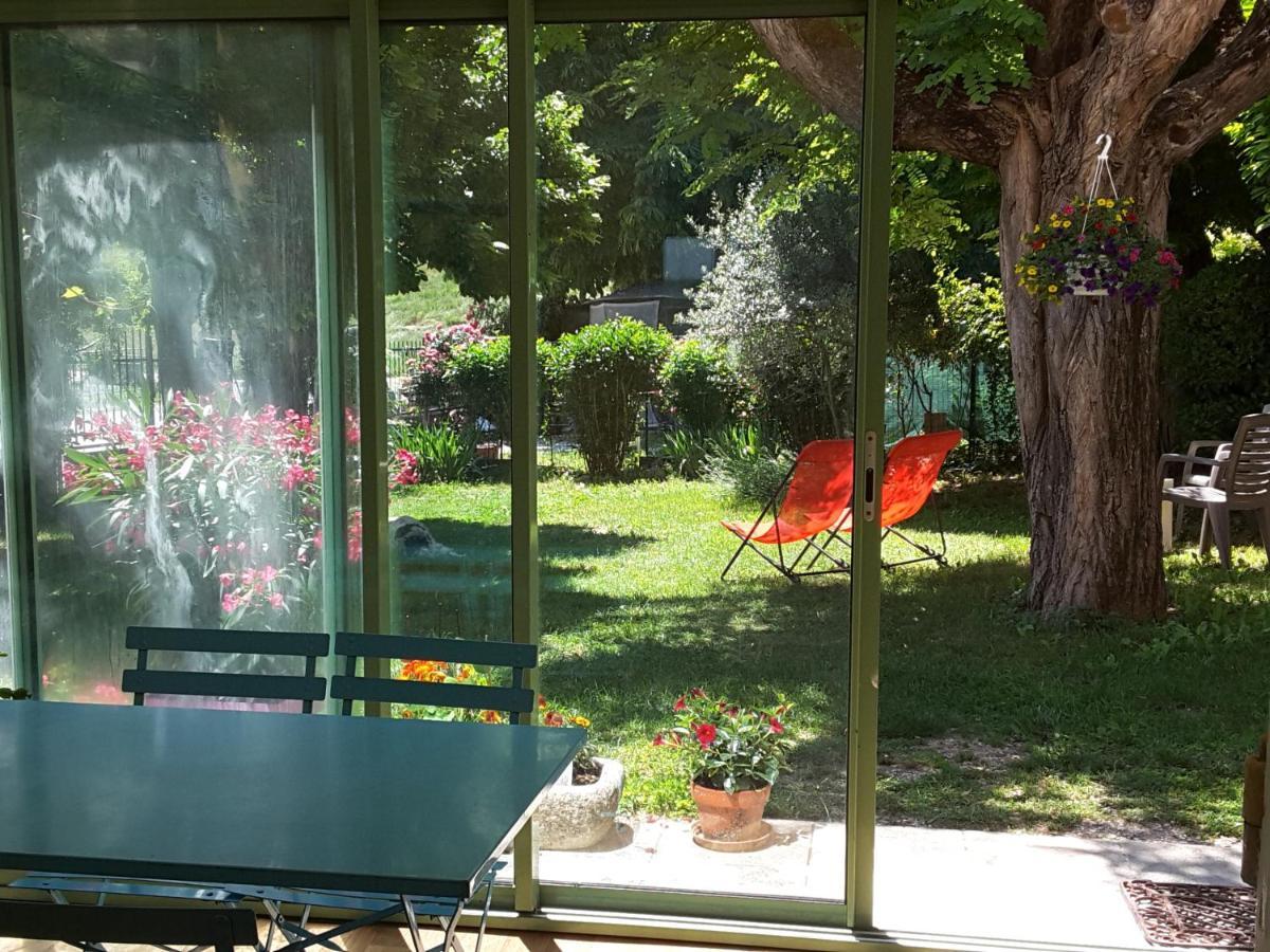 La Boissetane, Maison Provencale Avec Piscine Et Jardin, Au Pied Du Luberon Saint-Martin-de-Castillon Exteriér fotografie