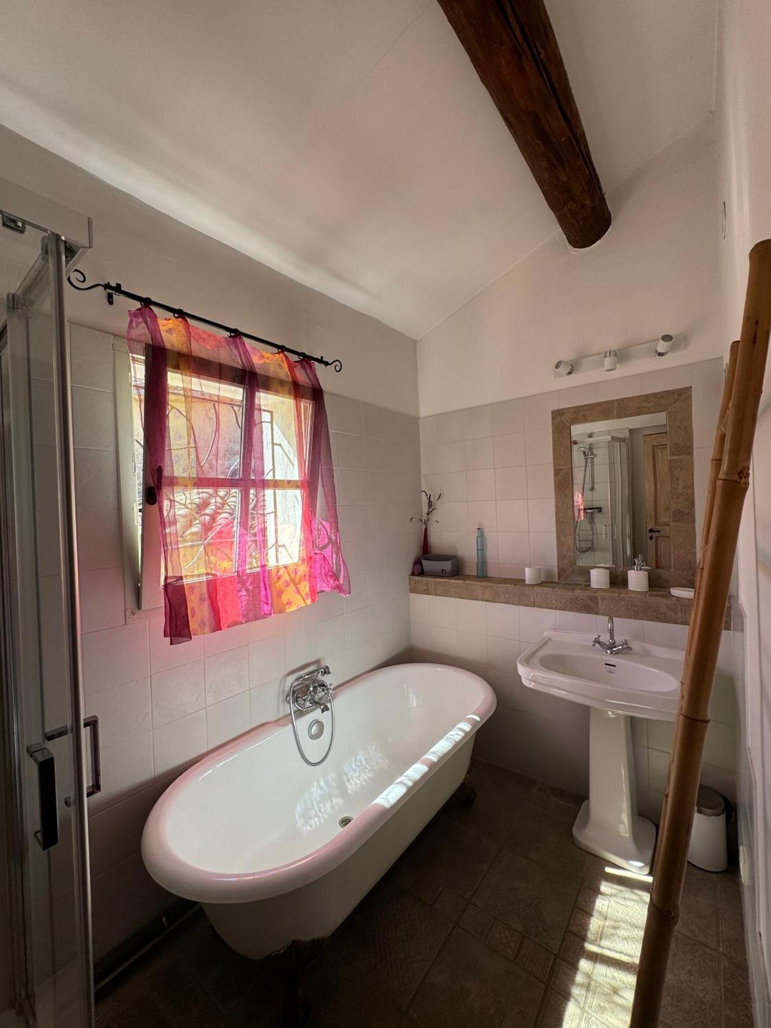 La Boissetane, Maison Provencale Avec Piscine Et Jardin, Au Pied Du Luberon Saint-Martin-de-Castillon Exteriér fotografie